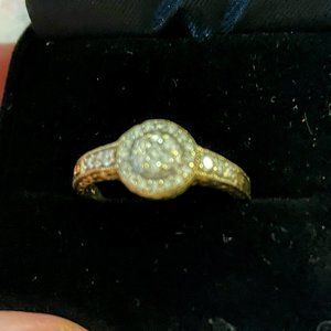 Cluster Diamond Ring in 10K solid gold setting 30 diamonds